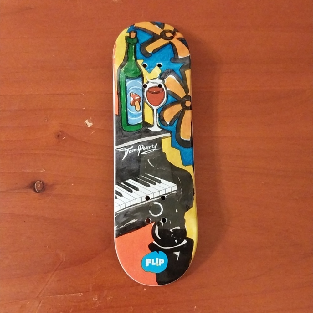 Rare-Tech Deck Flip-Tom Penny-96 mm- Mini Skateboard Deck with Colorful Graphic